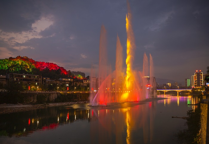 越&ldquo;夜&rdquo;越精彩 夜游文旅演藝賦能城鎮(zhèn)夜經(jīng)濟-4